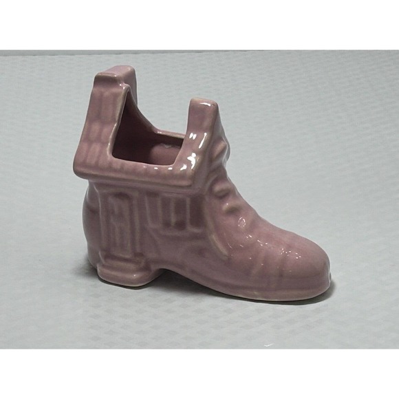 Vintage Old Lady That Lived in a Shoe Planter, Nursery Decor, Baby Shower. - Picture 11 of 11